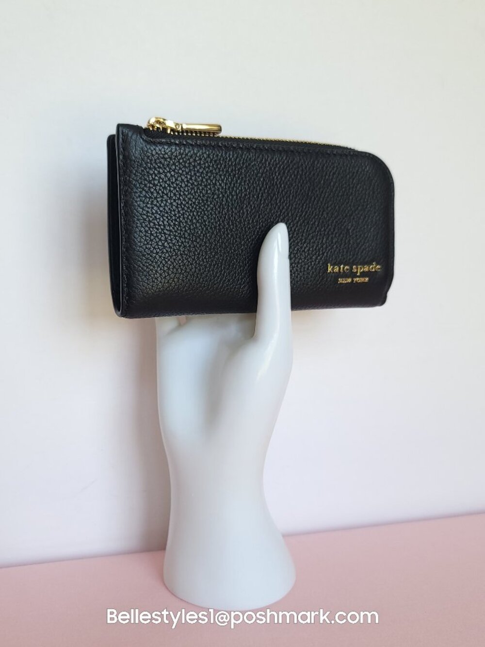 KATE SPADE Devin Pebbled Leather Small Bifold Wallet-Black color⭐ - Picture 2 of 16